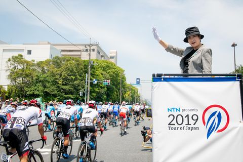 スターター：小池都知事